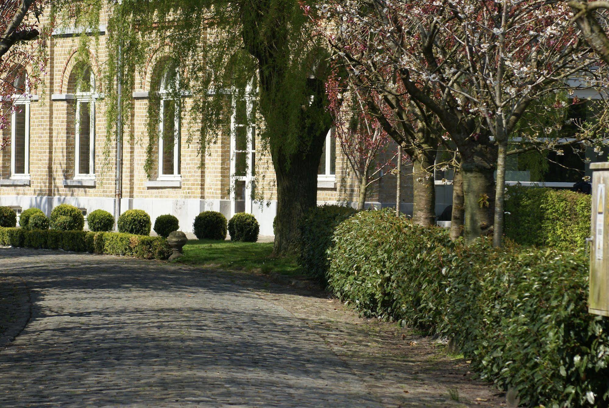 B&B Spoor62 Gistel Exterior photo